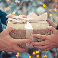 交換禮物 exchange gifts