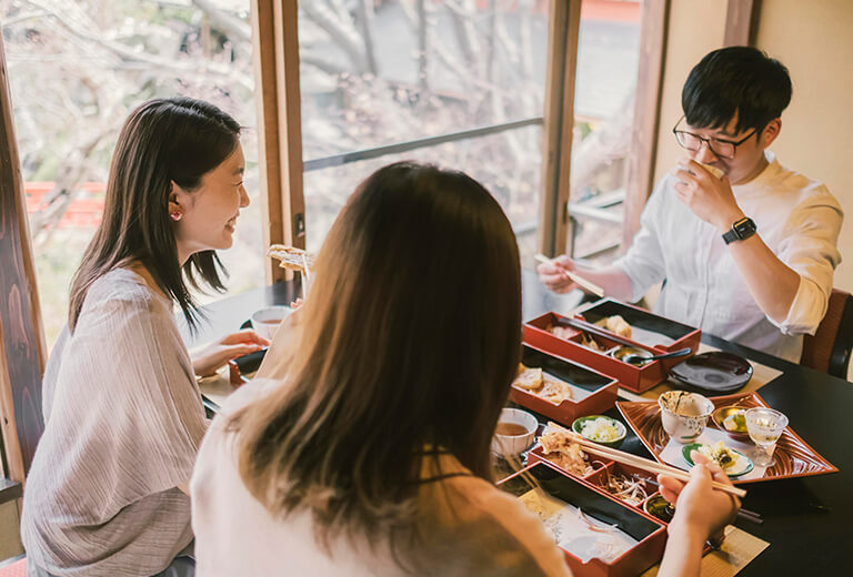 加油日語等問候用語，促進職場關係