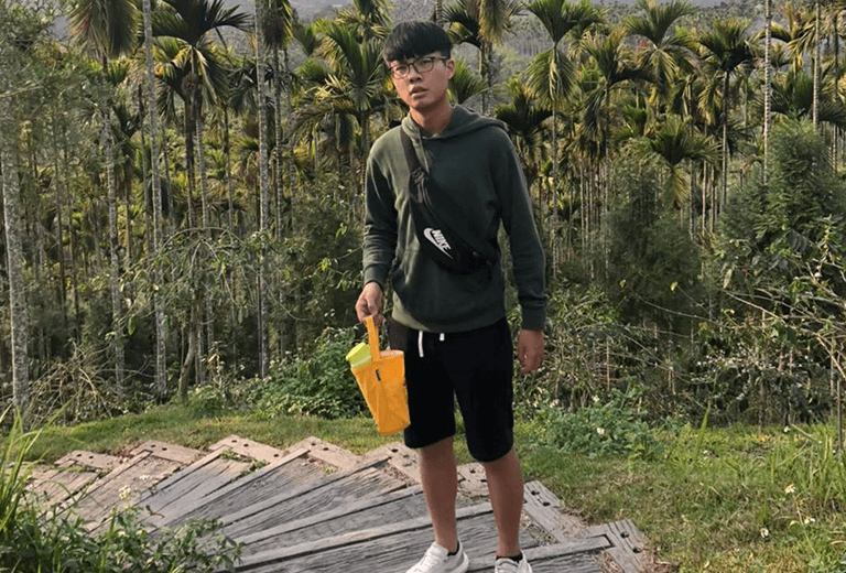 學員張琢揚推薦巨匠線上多益課程,線上加強英文聽力語閱讀