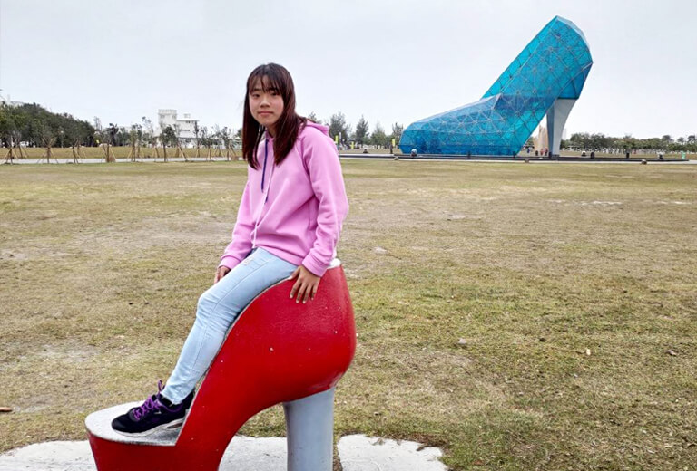 學員黃怡婷,推薦巨匠線上真人