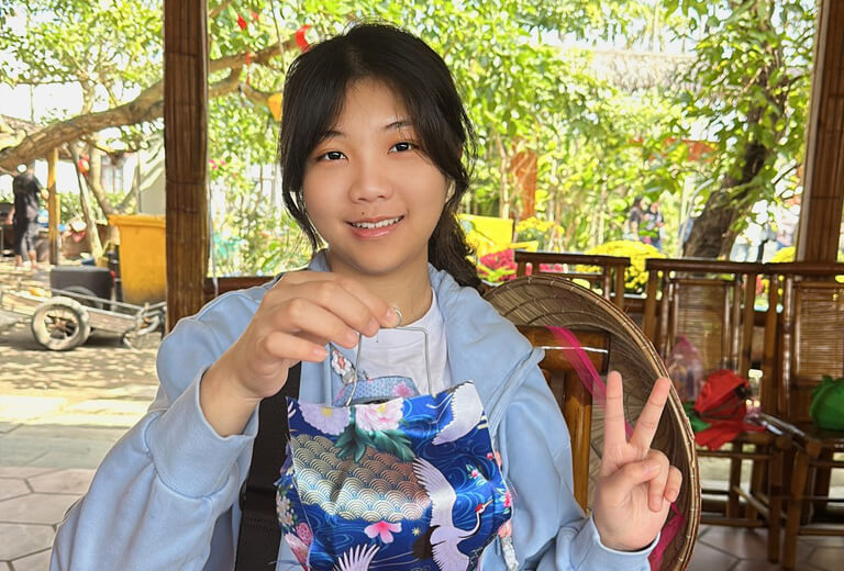 英文學員李晴,推薦巨匠線上真人考取 多益檢定905分